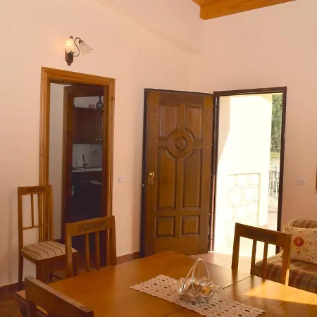 Belvilla By Oyo Casa Monti Iblei Villa *