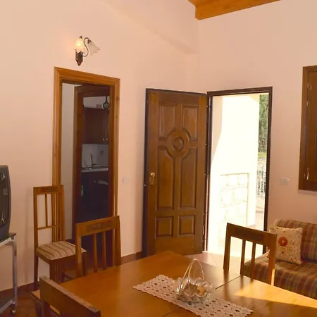 Villa Villa In Syracuse With Pool And Terrace *